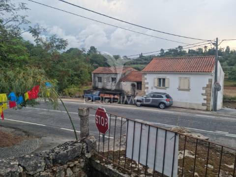 Moradia em ruínas casal novo condeixa-a-nova