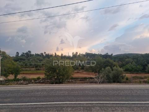 Moradia em ruínas casal novo condeixa-a-nova