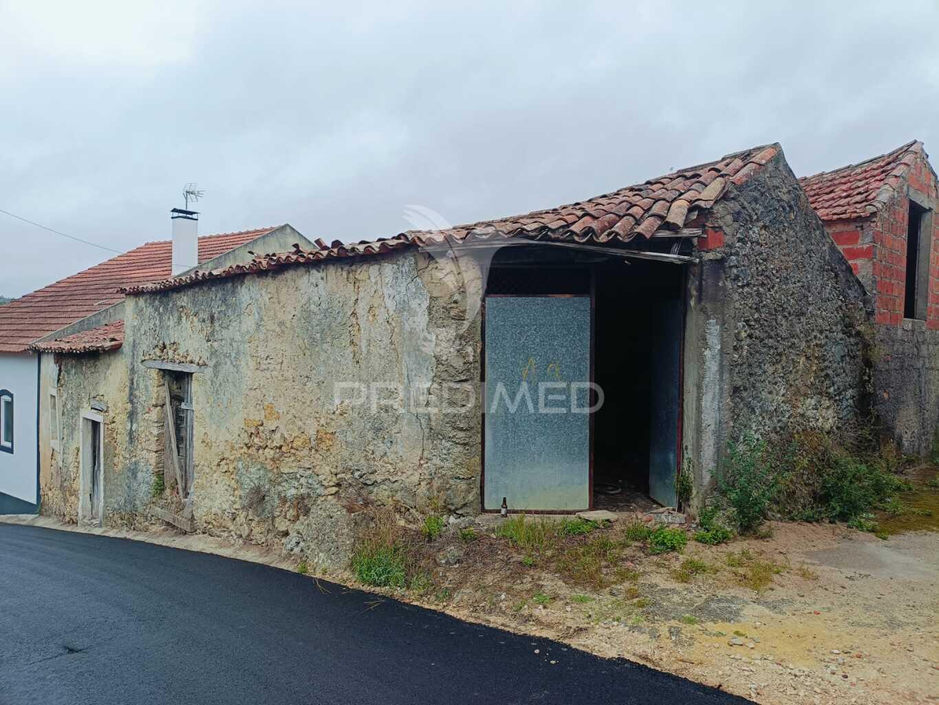 Moradia para restauro
