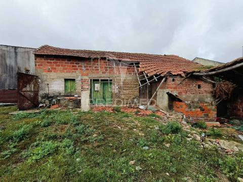 Moradia para restauro