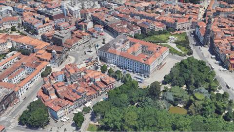 Trespasse no coração do porto!