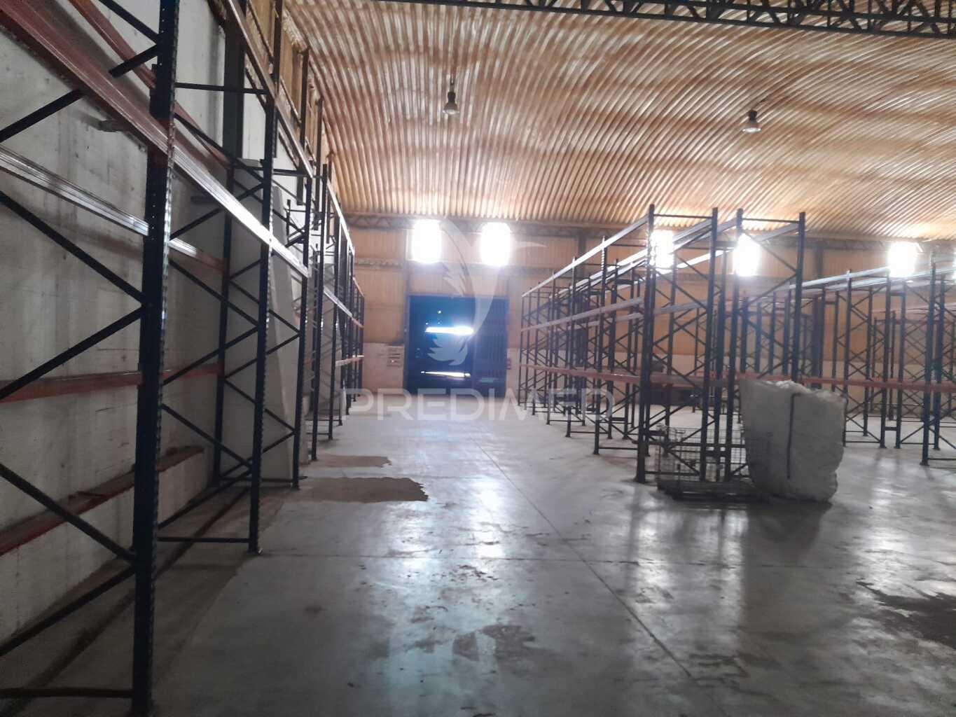 Complexo industrial e comercial