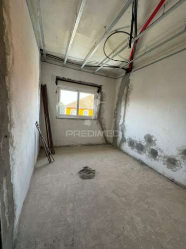 Moradia t3 +3 no centro da lixa