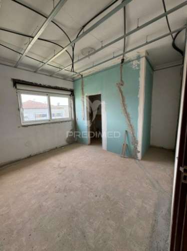 Moradia t3 +3 no centro da lixa