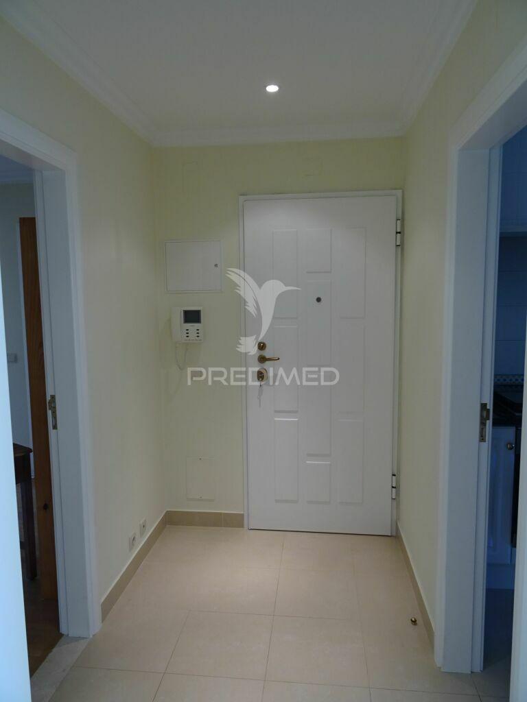 Arrendar excelente t3, c/varandas, s. domingos rana, cascais