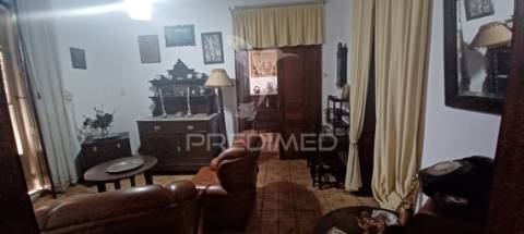 Moradia em campo maior