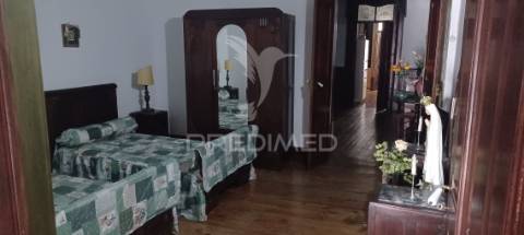 Moradia em campo maior