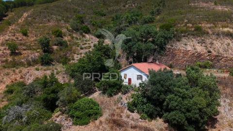 Quinta, monte corvo, estiveiras - são marcos da serra, algarve