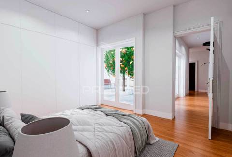 Apartamento t2 em edifício pombalino, centro.