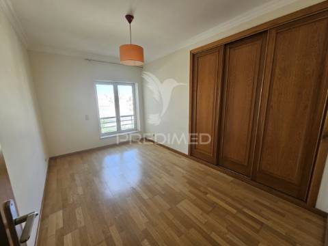 Apartamento t3 em vilamoura perto da praia