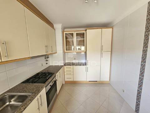 Apartamento t3 em vilamoura perto da praia