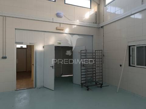 Armazém industrial equipado para pastelaria/panificação - montoito
