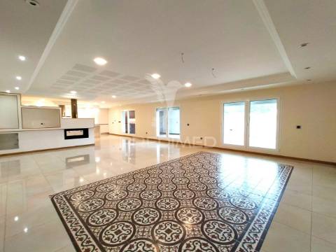 Moradia t7 | nova | leiria