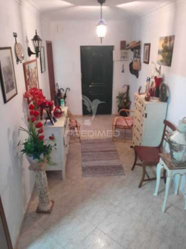 Oportunidade única! descubra esta incrível moradia t5,  no concelho de idanha-a-nova na vila da zebreira.