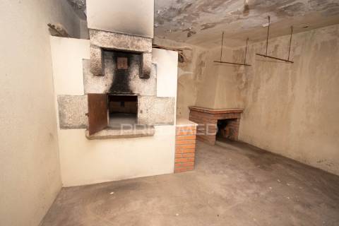 Moradia t3 com terreno de 660 m² na ratoeira – celorico da beira