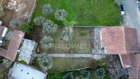 Moradia t3 com terreno de 660 m² na ratoeira – celorico da beira