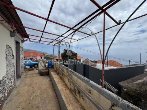 Casa terrea na ponta do sol na ilha da madeira