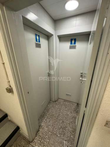 Arrenda-se loja na constituição