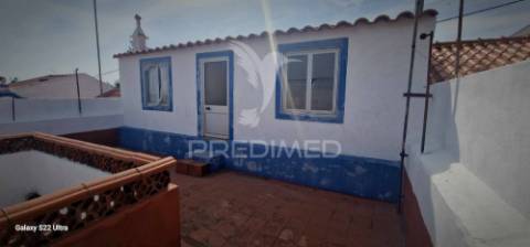 Moradia t 2 - pronta a habitar