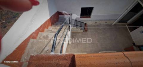 Moradia t 2 - pronta a habitar