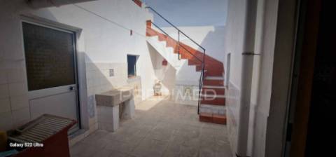 Moradia t 2 - pronta a habitar