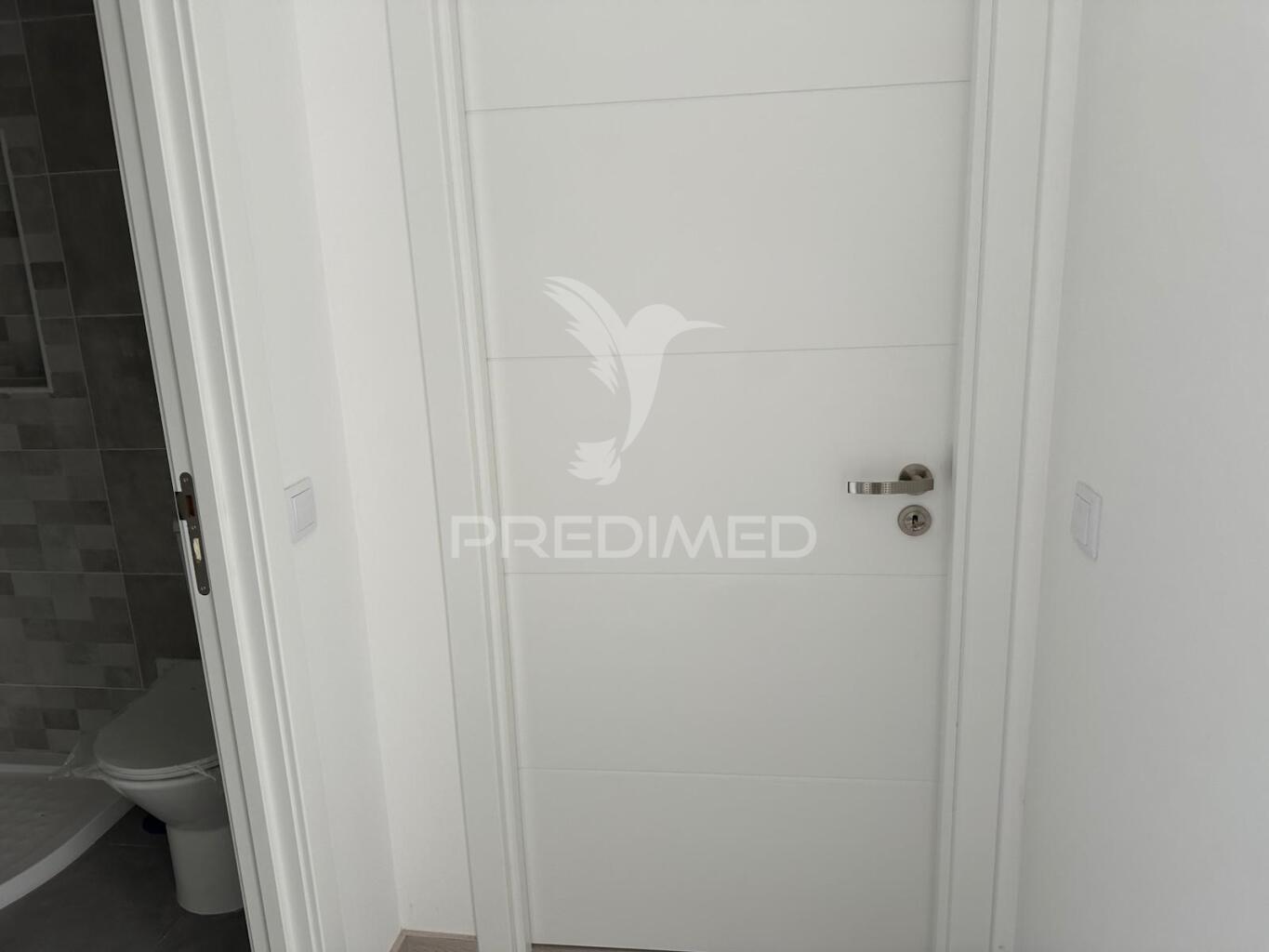 Apartamento duplex novo