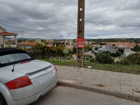Lote de moradia