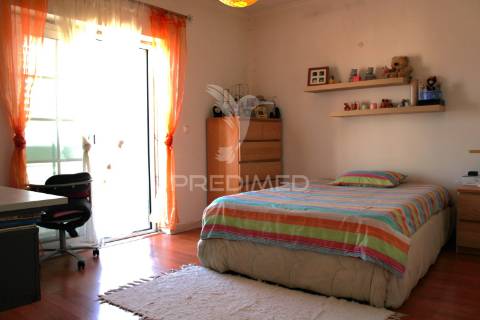 Fantástica moradia  três suítes ,vista cristo rei e serra