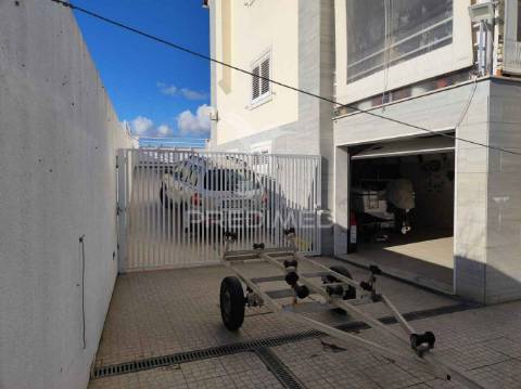 Fantástica moradia  três suítes ,vista cristo rei e serra