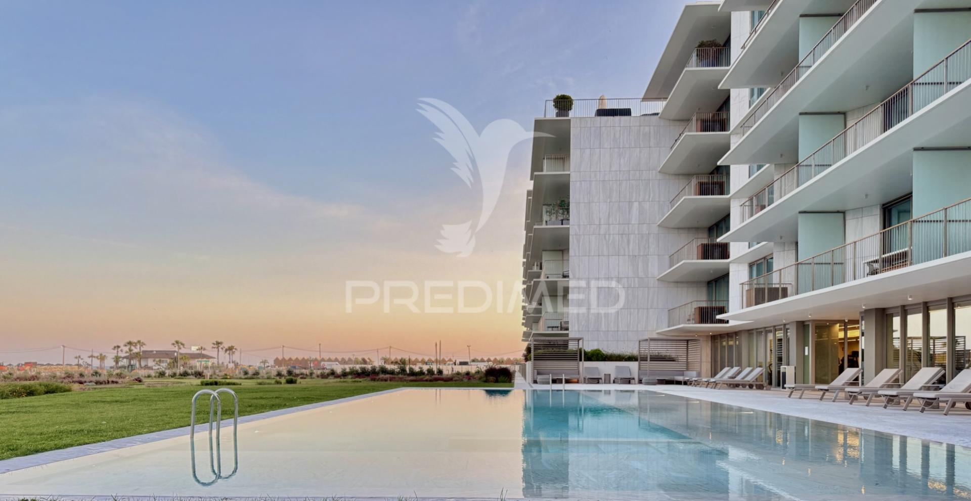 Apartamento t2 luxo, frente mar, bayline, armação de pêra