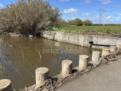 Terreno rústico de 0,65 hect