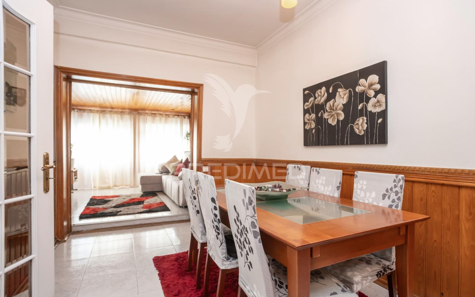 Apartamento t2 || almada