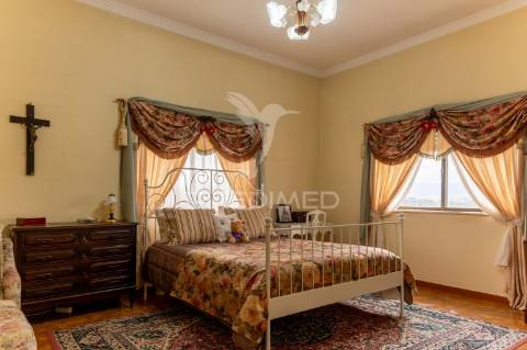 Moradia t7 próxima de mangualde