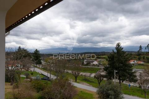 Moradia t7 próxima de mangualde