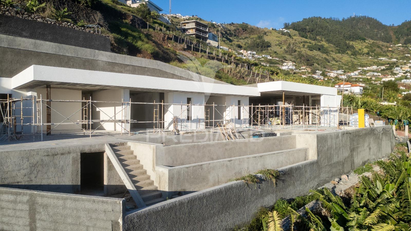 Moradia t3 | vista mar | piscina com jacuzzi