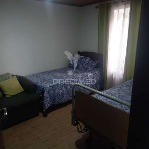 Moradia em santa luzia