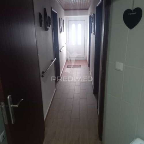 Moradia em santa luzia