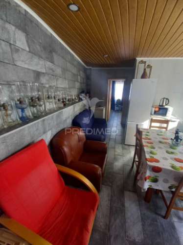 Moradia em santa luzia