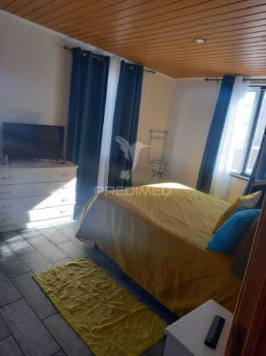 Moradia em santa luzia