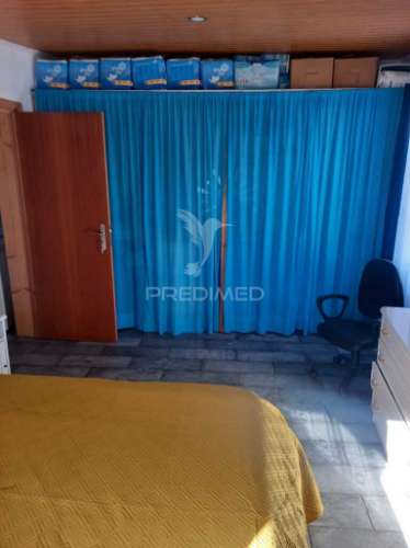 Moradia em santa luzia