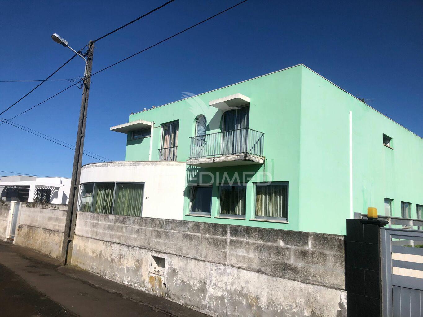 Moradia isolada t3 no ramo grande, lajes - praia da vitória
