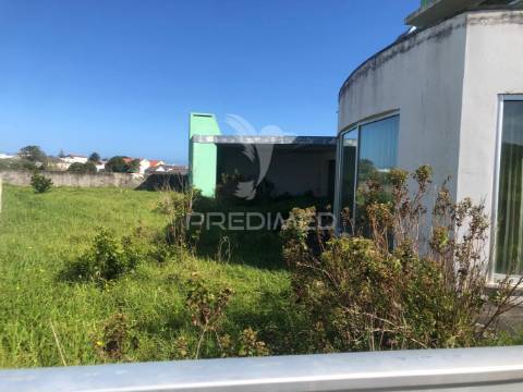 Moradia isolada t3 no ramo grande, lajes - praia da vitória