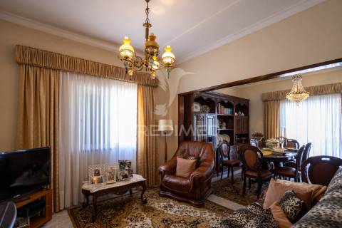 Moradia t3 isolada com garagem