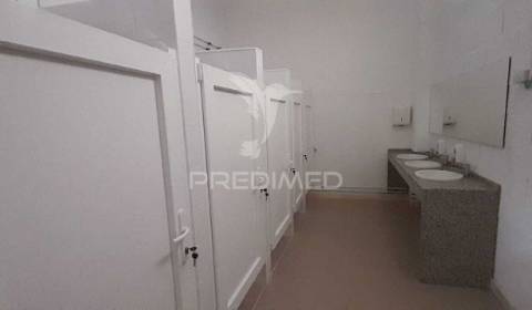 Armazém arrendar 2000m2 excelentes condições, em sintra