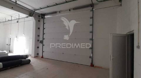 Armazém arrendar 2000m2 excelentes condições, em sintra