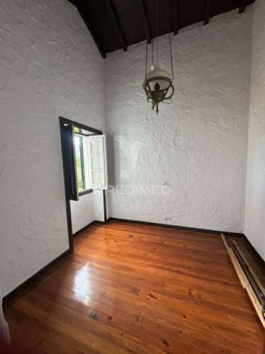 Quinta no santo da serra com (11,258 m2)