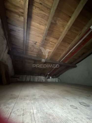 Quinta no santo da serra com (11,258 m2)