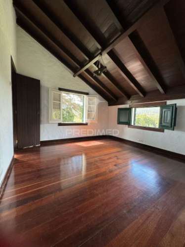 Quinta no santo da serra com (11,258 m2)