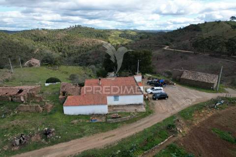 Casa de campo - monte da boga - santana da serra