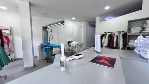 Trespasse de lavandaria totalmente equipada - centro de são torcato